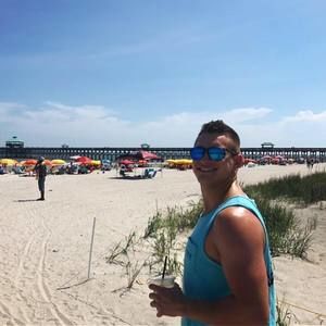 Meet your Posher, Evan